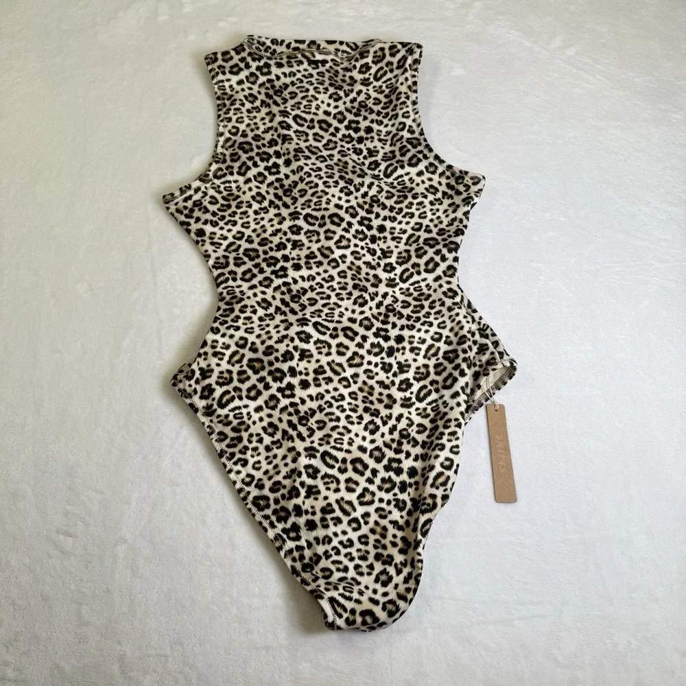NWT SKIMS Signature Swim Zip Front Sleeveless 1 Piece Champagne Leopard Print M